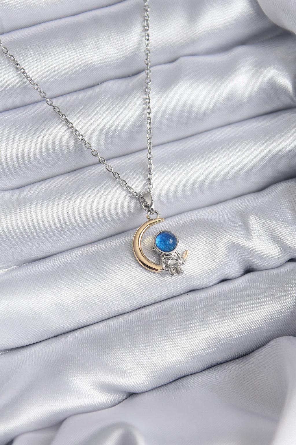 Halskette aus 316L-Stahl, Goldfarbe, Mond, Silber, Astronauten-Modell, Damen-Halskette